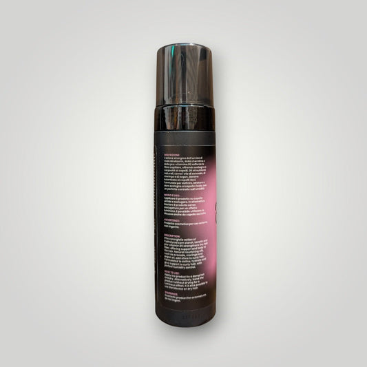 Kiss Me Darlin' Roma Hair Mousse Volumizzante, pro-vitamina B5, per volume, morbidezza e lucentezza.